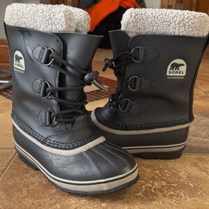 Sorel Black and Cream Insulated Boots